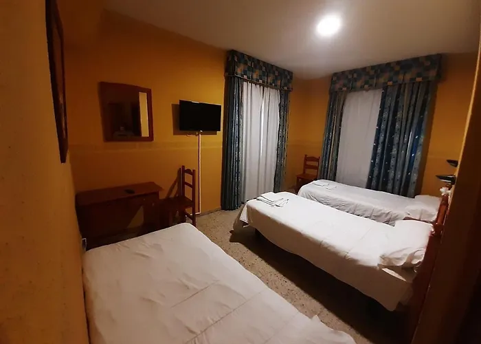 Nuevo Lorenzo 酒店 2*